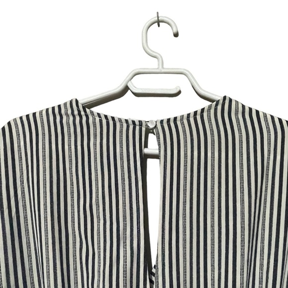 Monteau jumpsuit - Picture 5 of 5